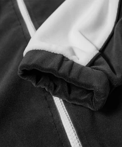 NIKE SB - VELOUR JACKET: BLACK/SAIL/BLACK/SAIL Trucks