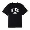 NIKE SB - COLLEGIATE S/S TEE. BLACK