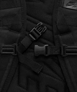 NIKE SB - RPM BACKPACK: SOLID BLACK Trucks 29 NIKE SB - RPM BACKPACK: SOLID BLACK Trucks