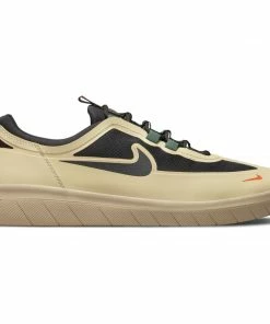 NIKE SB - NYJAH FREE 2.0 MENS SHOES: RATTAN/BLACK-NOBLE GREEN-SAFETY ORANGE