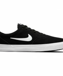 Trucks NIKE SB - CHARGE SUEDE SHOES: BLACK/WHITE-BLACK