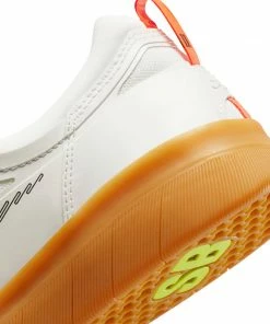 Trucks NIKE SB - NYJAH FREE 2 MENS SHOES SUMMIT WHITE/BLACK