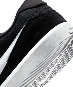 NIKE SB - FORCE 58 SKATE SHOE: BLACK/WHITE-BLACK Trucks