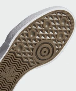 Trucks ADIDAS - MATCHBREAK SUPER SHOES. SCARLET/WHITE/GOLD