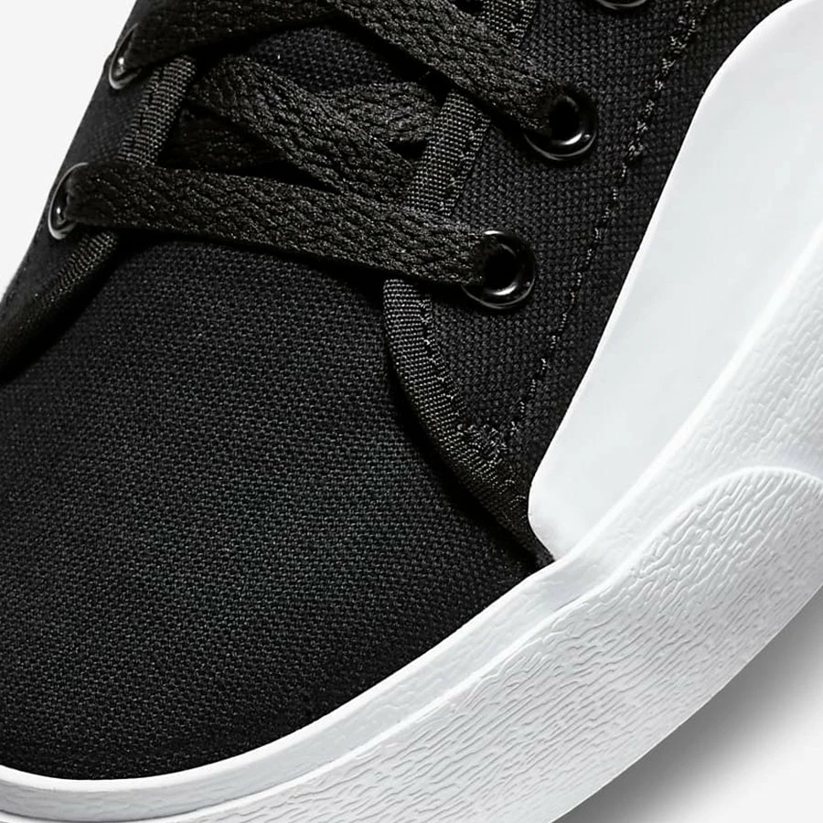 NIKE SB - BLAZER COURT SKATE SHOES. BLACK/WHITE-BLACK Trucks 2 NIKE SB - BLAZER COURT SKATE SHOES. BLACK/WHITE-BLACK Trucks
