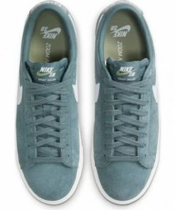 NIKE SB - ZOOM BLAZER LOW GT. OZONE BLUE / WHITE Trucks 6 NIKE SB - ZOOM BLAZER LOW GT. OZONE BLUE / WHITE Trucks