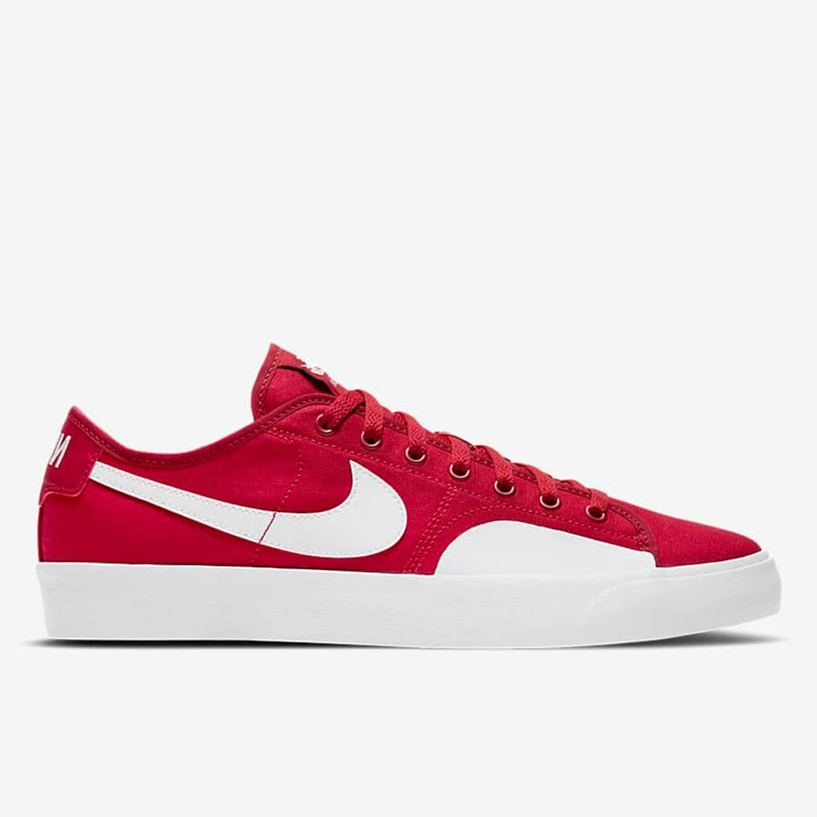 NIKE SB - BLAZER COURT SKATE SHOES. GYM RED / WHITE - GYM RED Trucks 1 NIKE SB - BLAZER COURT SKATE SHOES. GYM RED / WHITE - GYM RED Trucks