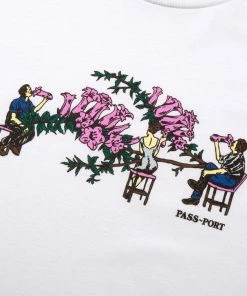 PASS~PORT - FLORAL BAR WHITE SHORT SLEEVE TEE