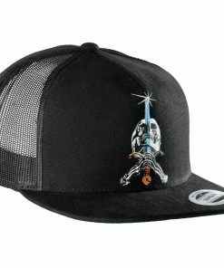 POWELL PERALTA - SKULL & SWORD MESH TRUCKER CAP BLACK