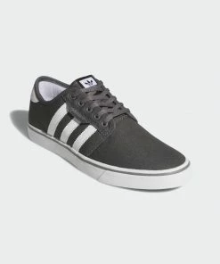 ADIDAS - SEELEY MENS SHOES: ASH/WHITE/BLACK Trucks