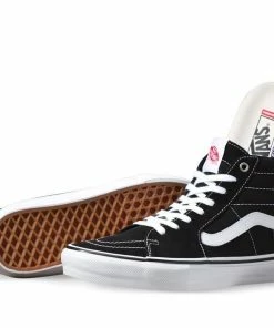 VANS - SKATE SK8-HI SHOES: BLACK/WHITE Trucks